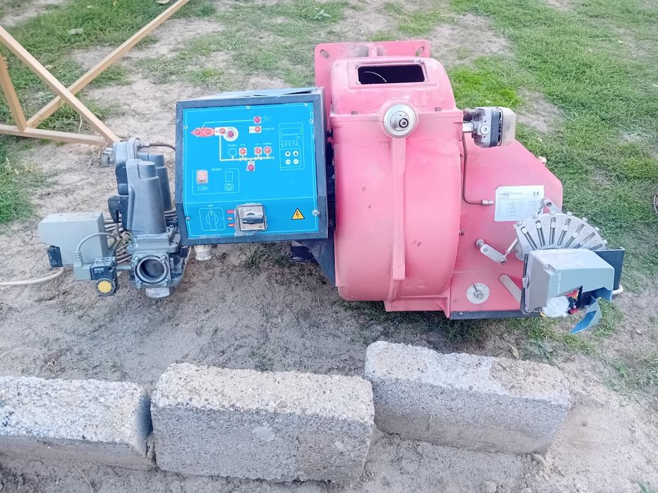 Arzător industrial