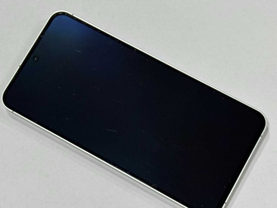 Samsung Galaxy S24 FE 5G 128GB 8GB RAM Dual