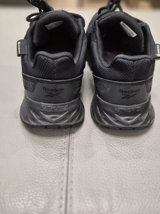 Reebok Goretex номер 38