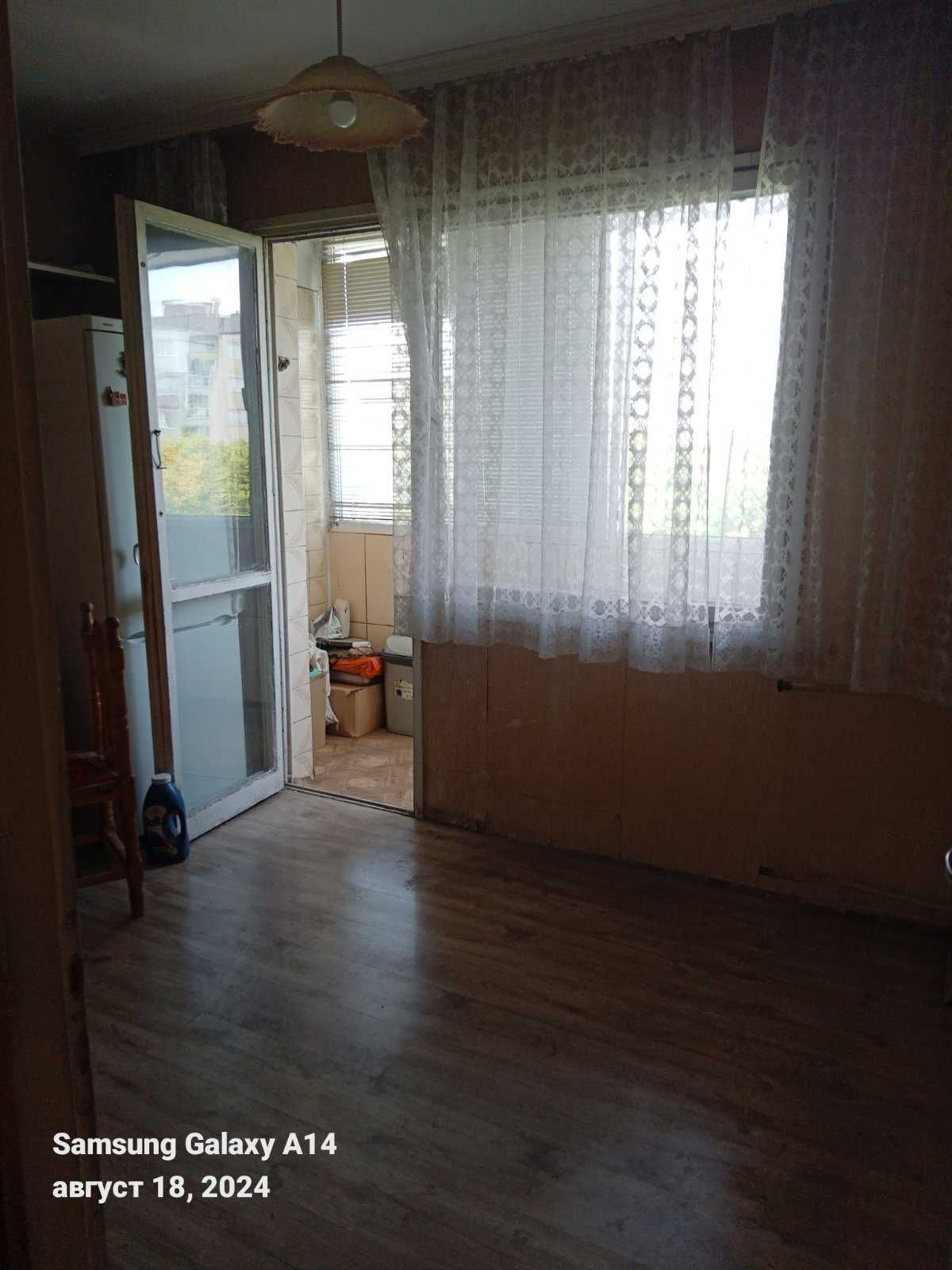 собственик продава тристаен