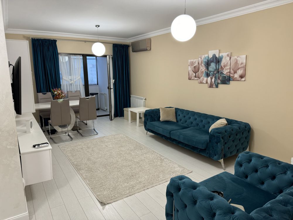 Inchiriez penthouse 4 camere - terasa