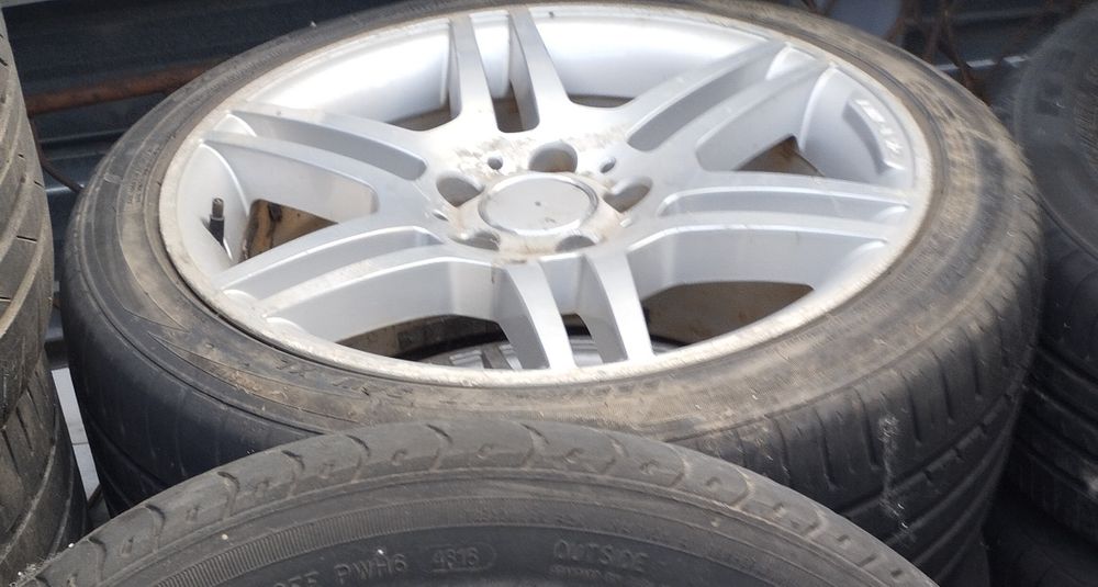 Джанти с гуми за Mercedes-AMG 17"