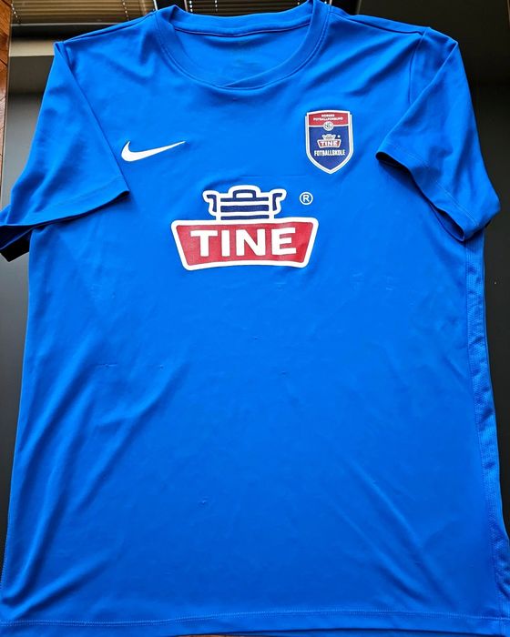 Оригинална футболна тениска Nike найк