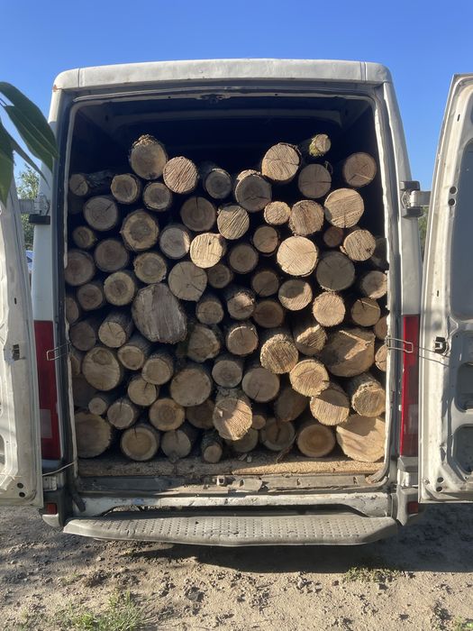 Lemne de foc taiate si crapate/stejar uscat