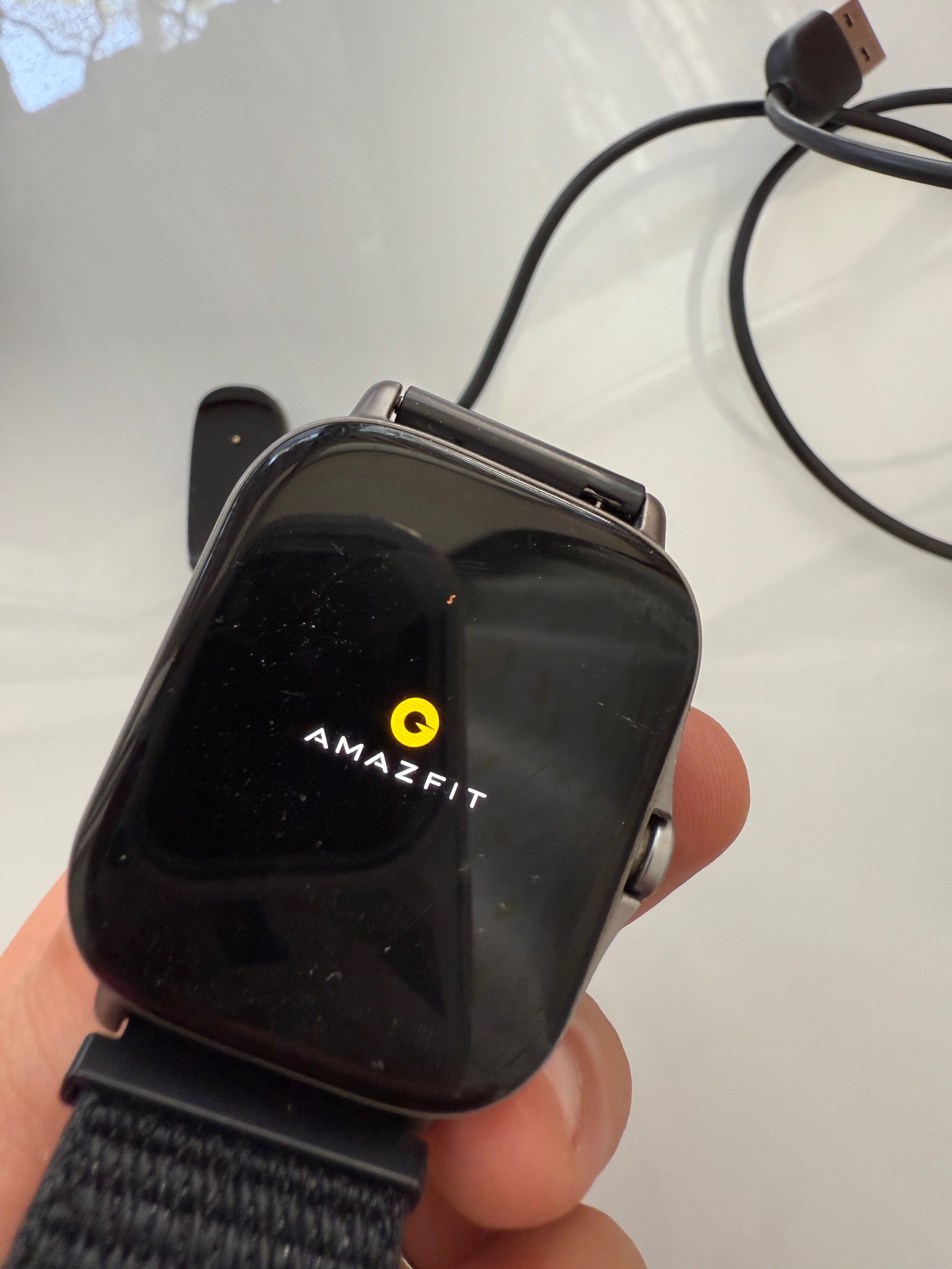 Смарт часы Amazfit GTS2e