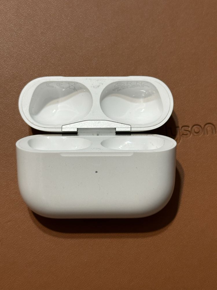 Кейс от Airpods 2 Pro