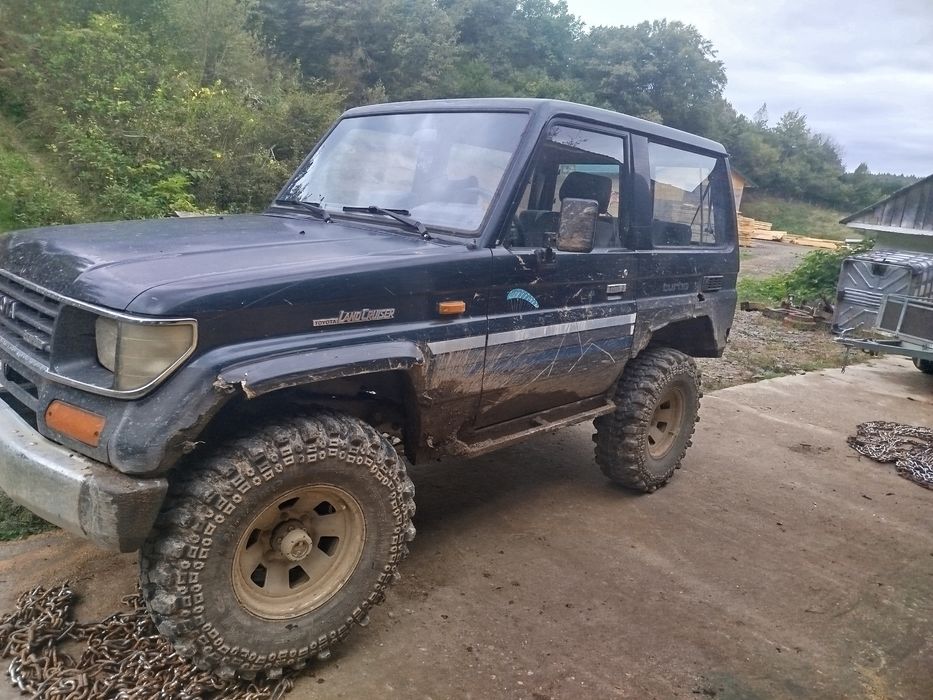 Toyota land cruiser