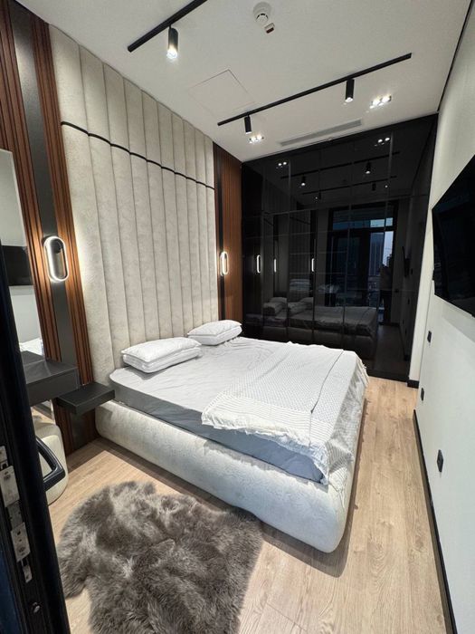 Современная 2 ком кв в ЖК NEST ONE Шайхантахурский район ,паркинг,вид