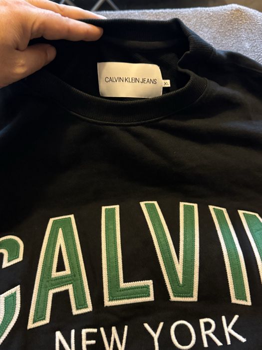 4 броя блузи Hugo 2бр Armani Exchange 1бр Calvin Calain1 бр