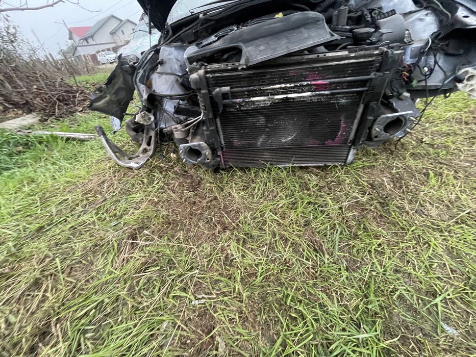 Dezmembrez bmw e46 330D Break