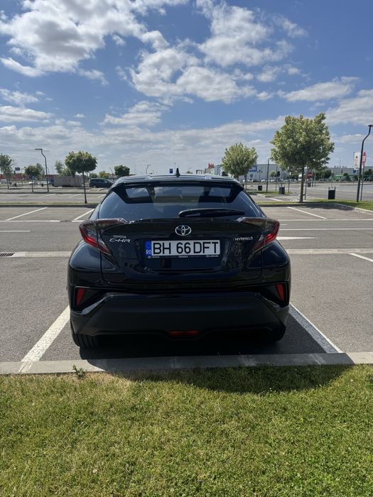 Vând Toyota C-HR, an fabricație 2019