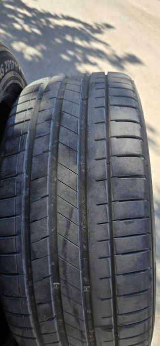 Летни гуми KUMHO 225/45/17 ДОТ 4424 ЗАКУПЕНИ МАРТ 2025 с фактура