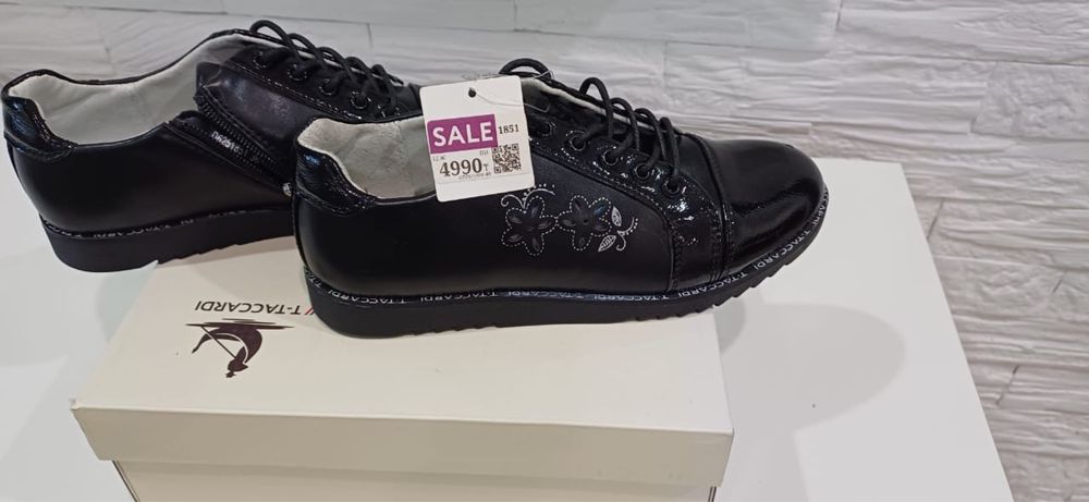 Продам туфили новые