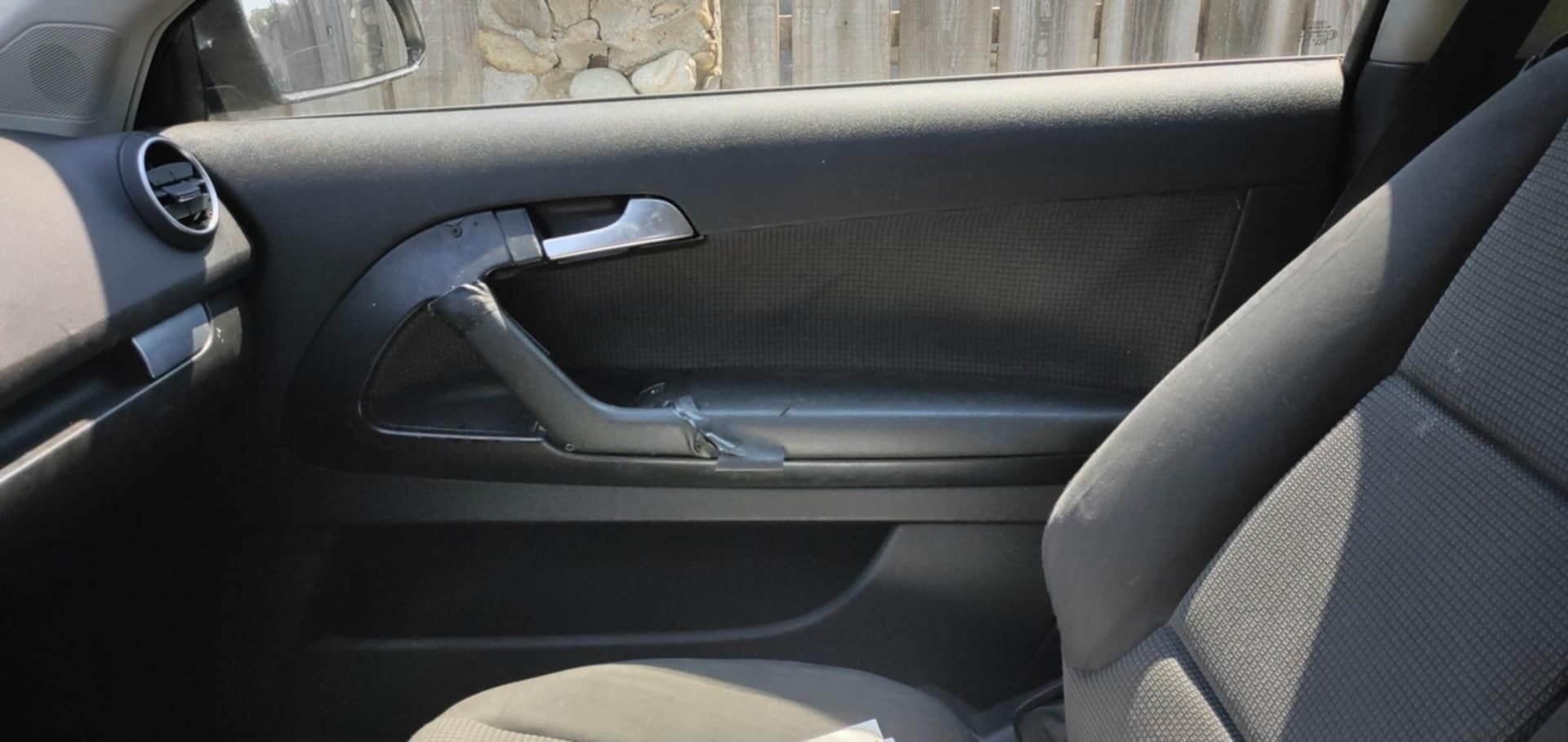 Vand audi a3 pentru dezmembrari