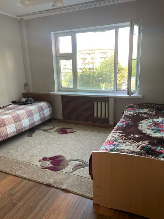 Кровати одноместные  из дерево