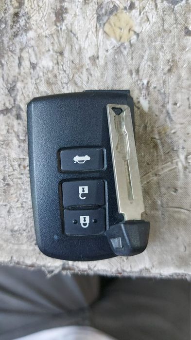 Вскрытие авто ремонт замков зажигания Изготовдение ключей 24/7