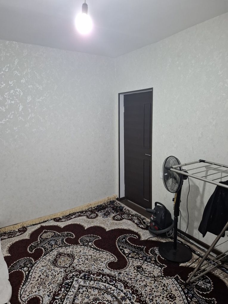 Gʻijduvon shahardan 3 xonali kvartira sotiladi