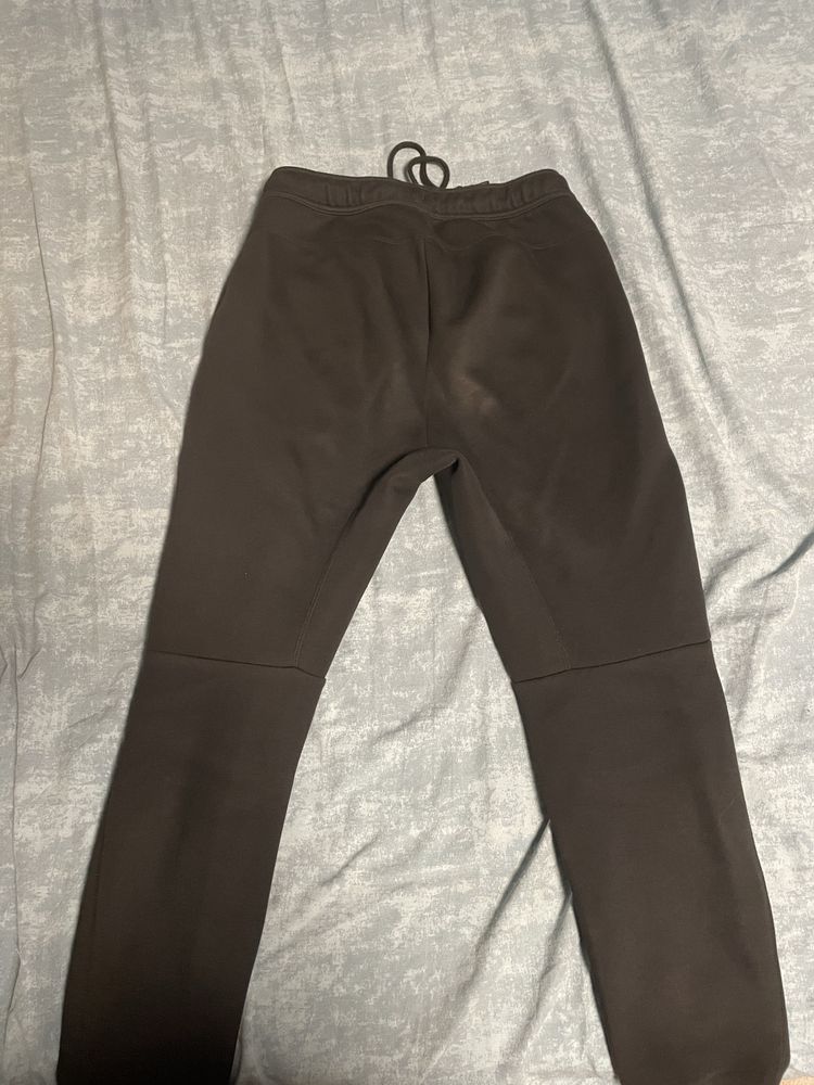 Nike tech fleece М