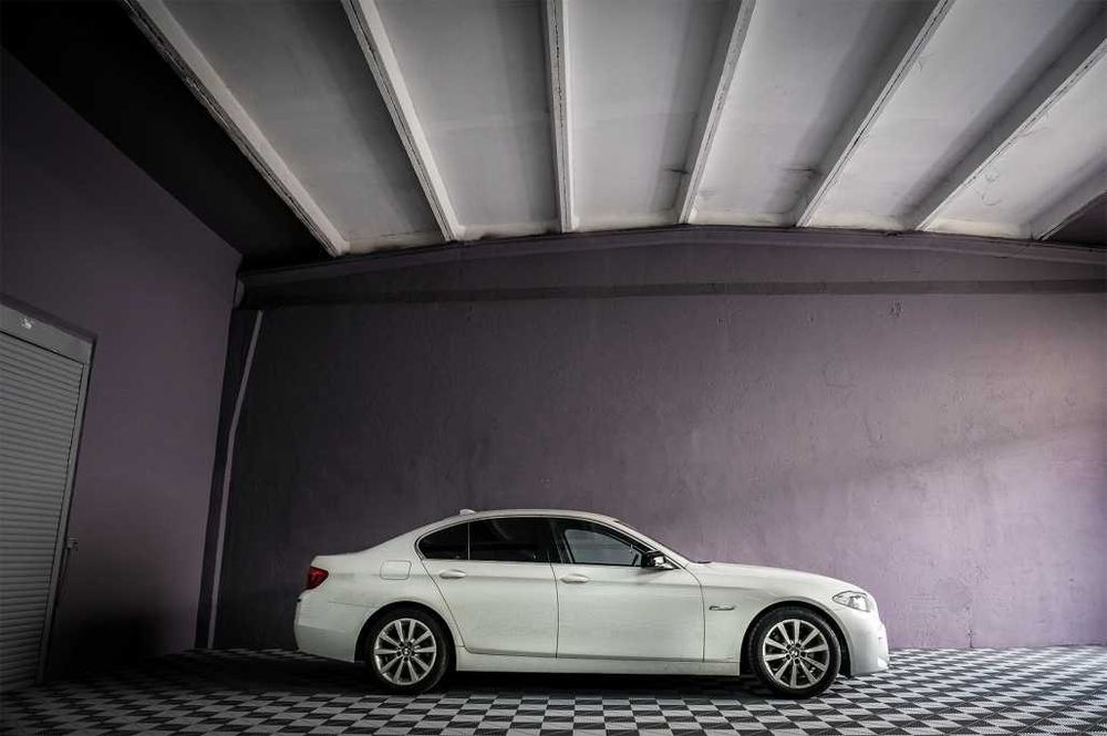 OFERTA Bara Spate BMW Seria 5 F10 (2011-up) M-Technik Look
