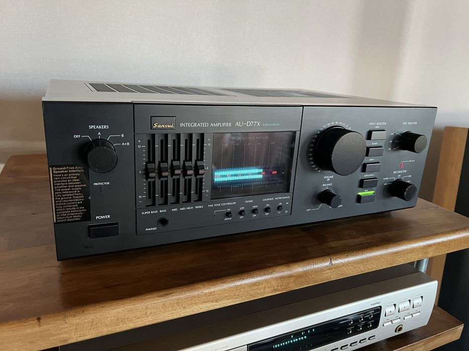 Vind amplificator Sansui au-d77x