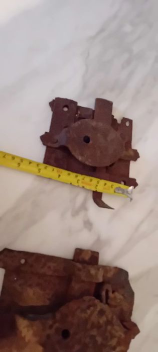 Стари възрожденски брава.