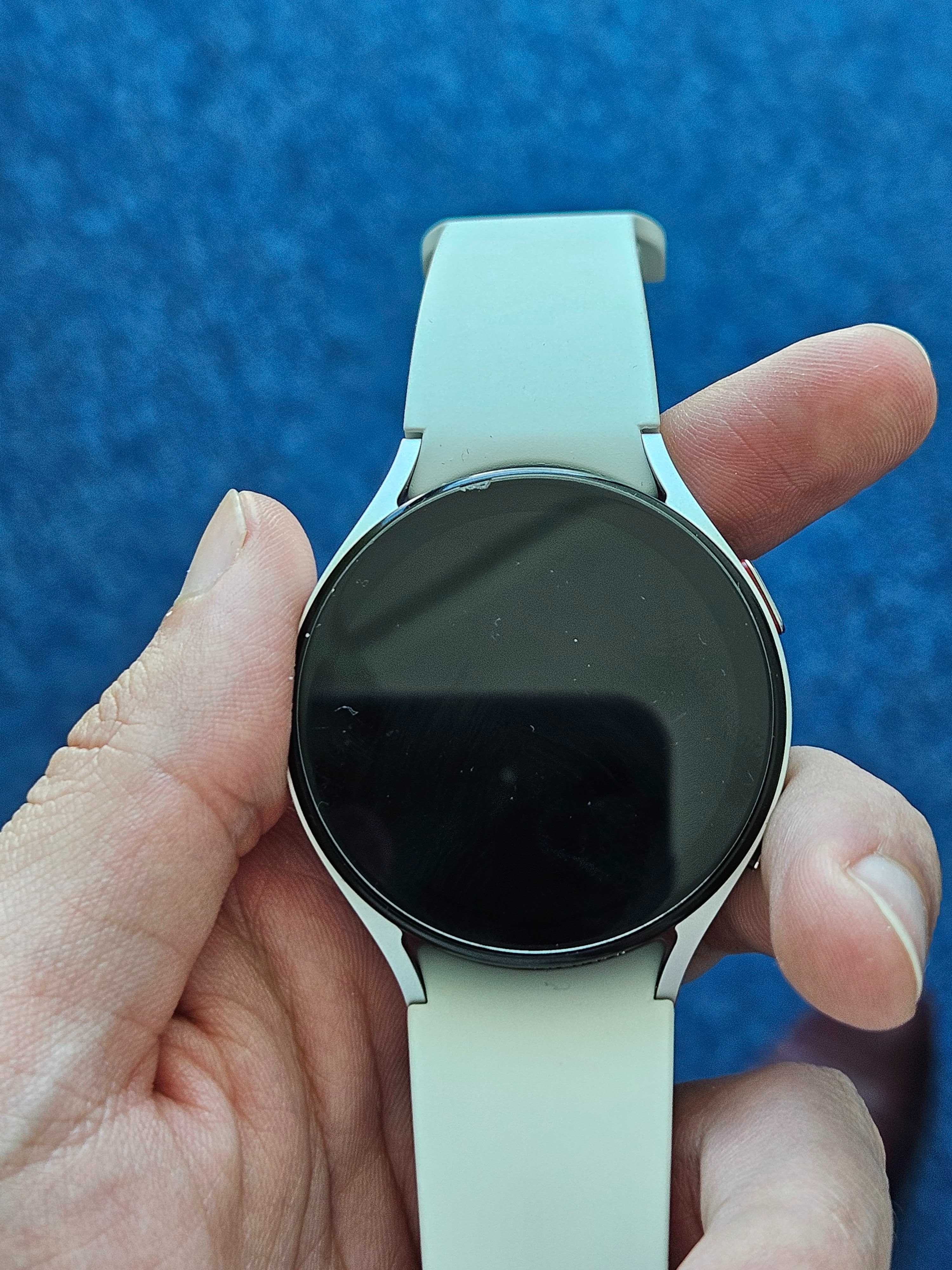 [ С ГАРАНЦИЯ ]Samsung Galaxy Watch 5 44mm
