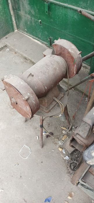 Polizor trifazac industrial