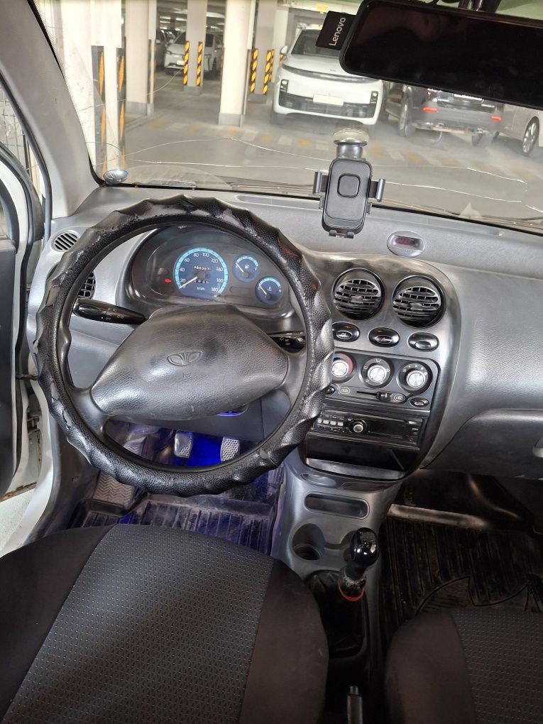 Matiz 2009 yevro Kandisaner bor  xolati yaxwi