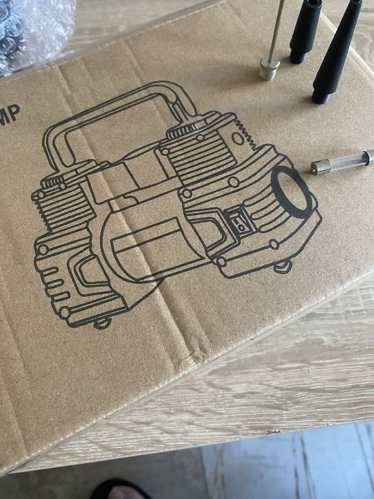 Въздушен компресор на 12 V