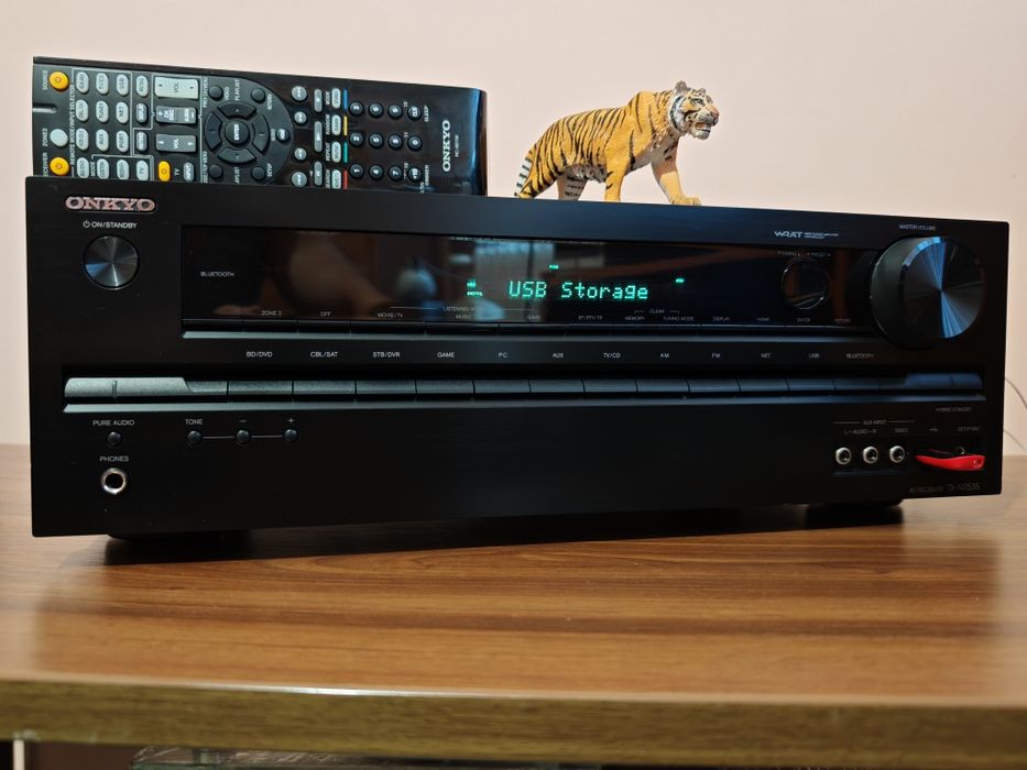 Onkyo TX-NR535. Piesă Hi-Fi superbă. Bluetooth, Wireless. Preț fix !