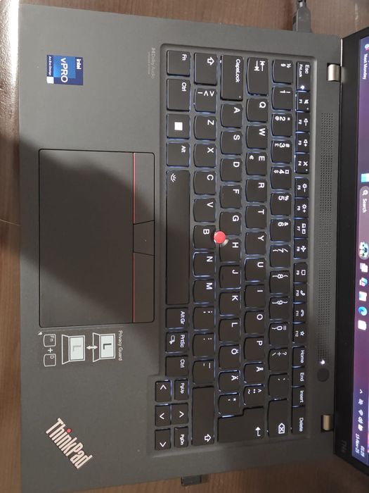 Laptop Lenovo T14s Gen 3 i7-1270P 32Gb DDR5 1Tb SSD NVMe Touch-screen