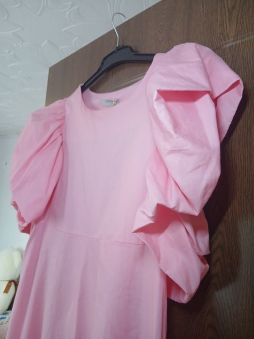 Rochie lungă,nepurtată