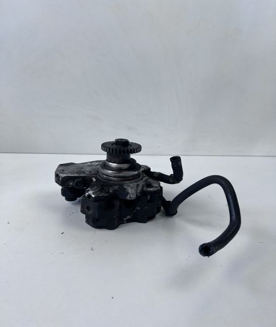 Pompa injectie A6420700201 Mercedes-Benz Vito W639