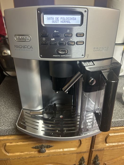 Delonghi capucino expresor
