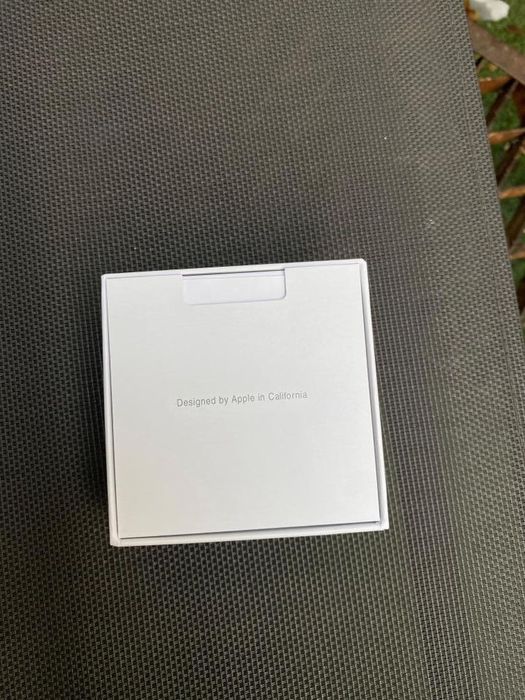 Vand Aripods 2 pro generatia 2