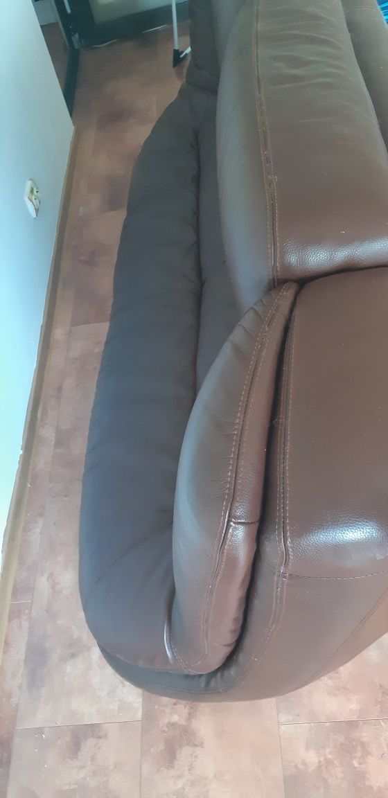 Canapele de 2 si 3 persoane