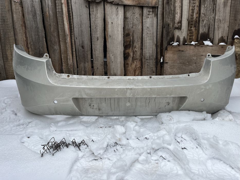 Продам задний бампер на гранту