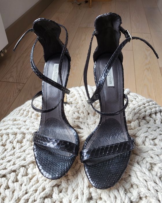 Sandale piele piton (sarpe) negru toc inalt 40