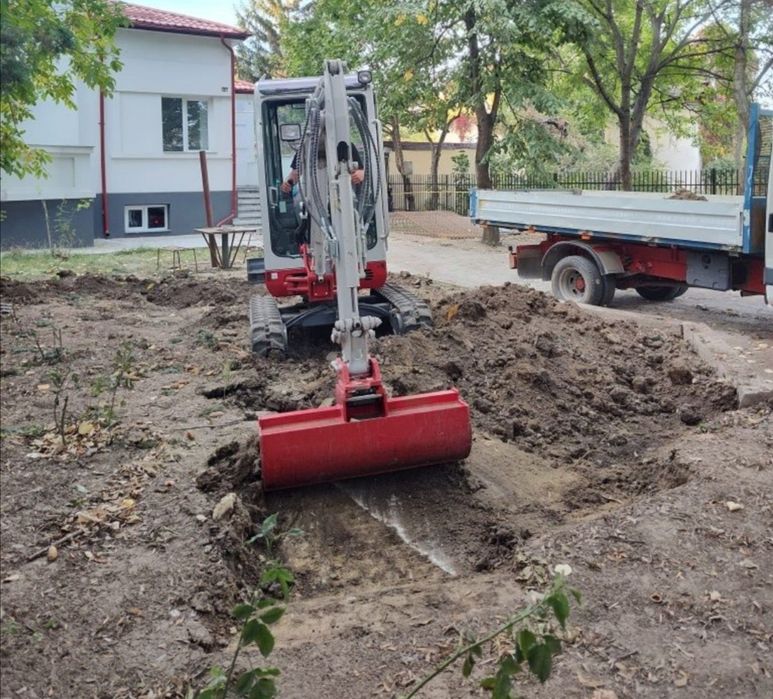 Miniexcavator buldoexcavator bobcat