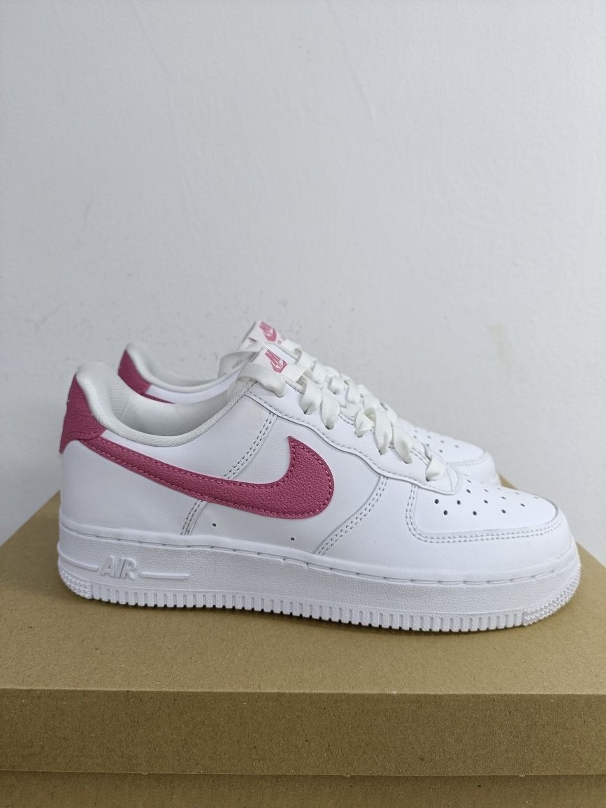 Nike Air Force 1 Low '07 номер 37.5