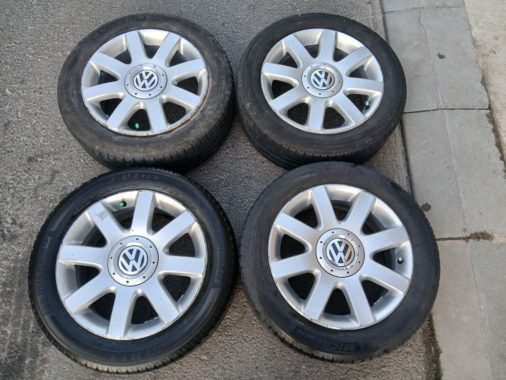 Оригинални алу.джанти 16цола за vw Golf 5.6.Touran.Caddy.passat.5×112.