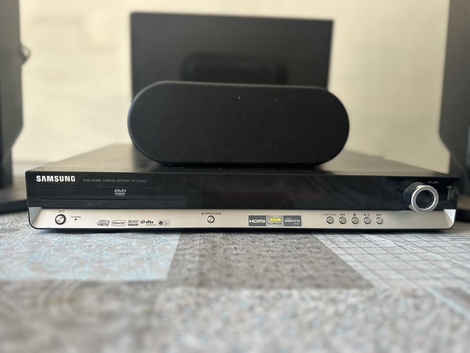Samsung Home Cinema HT-THX22 – Sistem audio 5.1 cu DVD