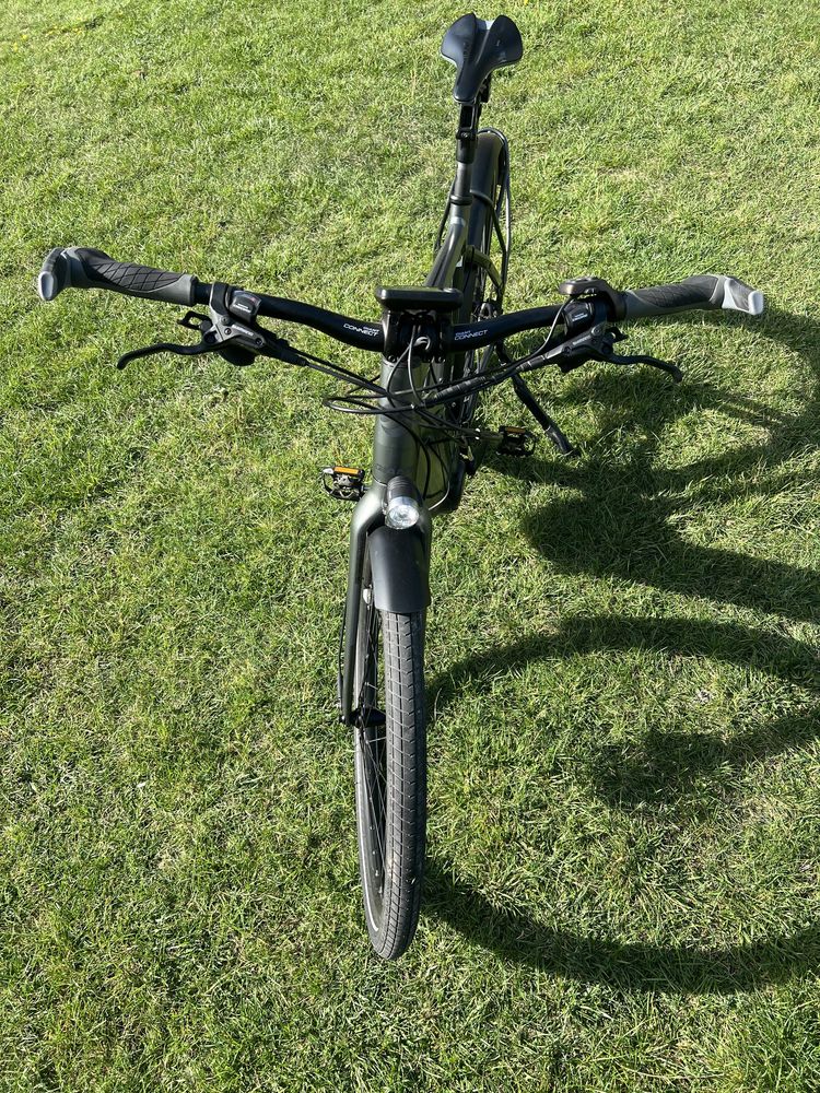 Bicicleta electrică Giant QUICK E+ schimb