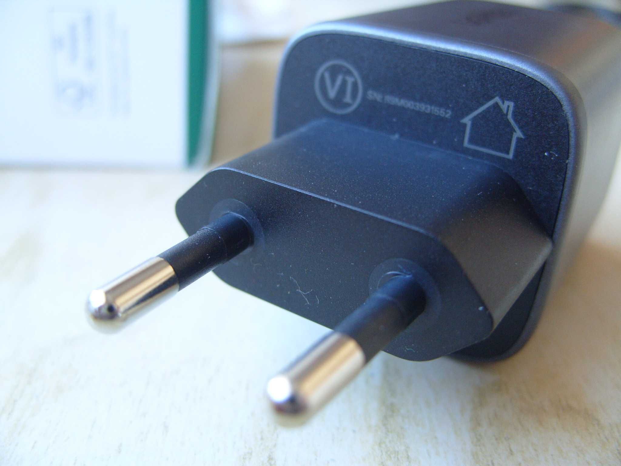 Висококачествено USB зарядно UGREEN, 35W, GAN технология