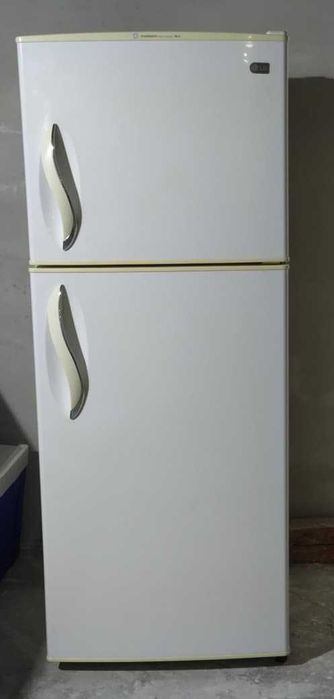 Срочно продам Холодильник LG в отличном состоянии