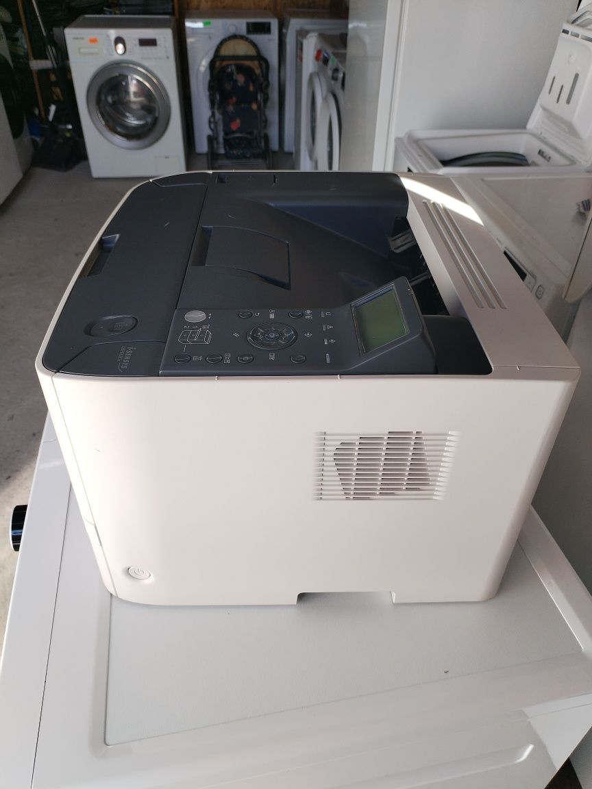 Imprimanta Canon laserjet Lbp6680x