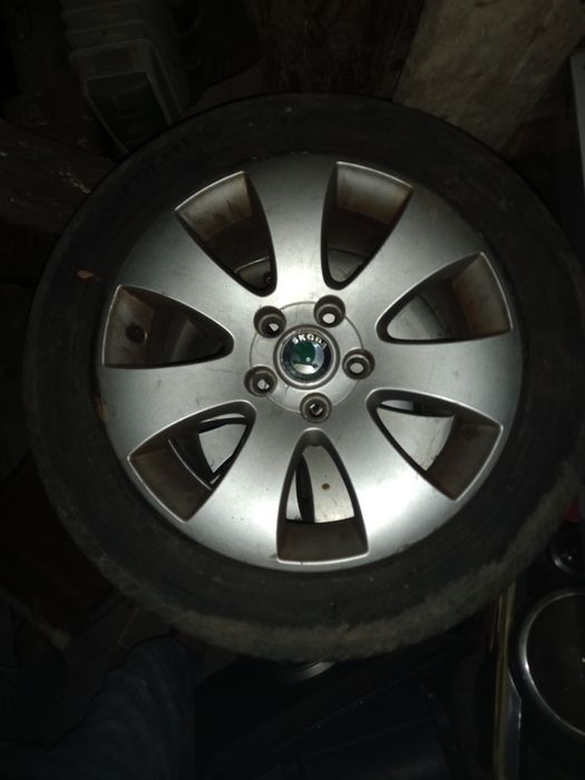 Vând sau schimb jante aliaj