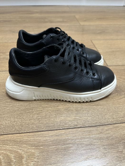 Adidasi emporio armani,dama,marimea 35,originali .