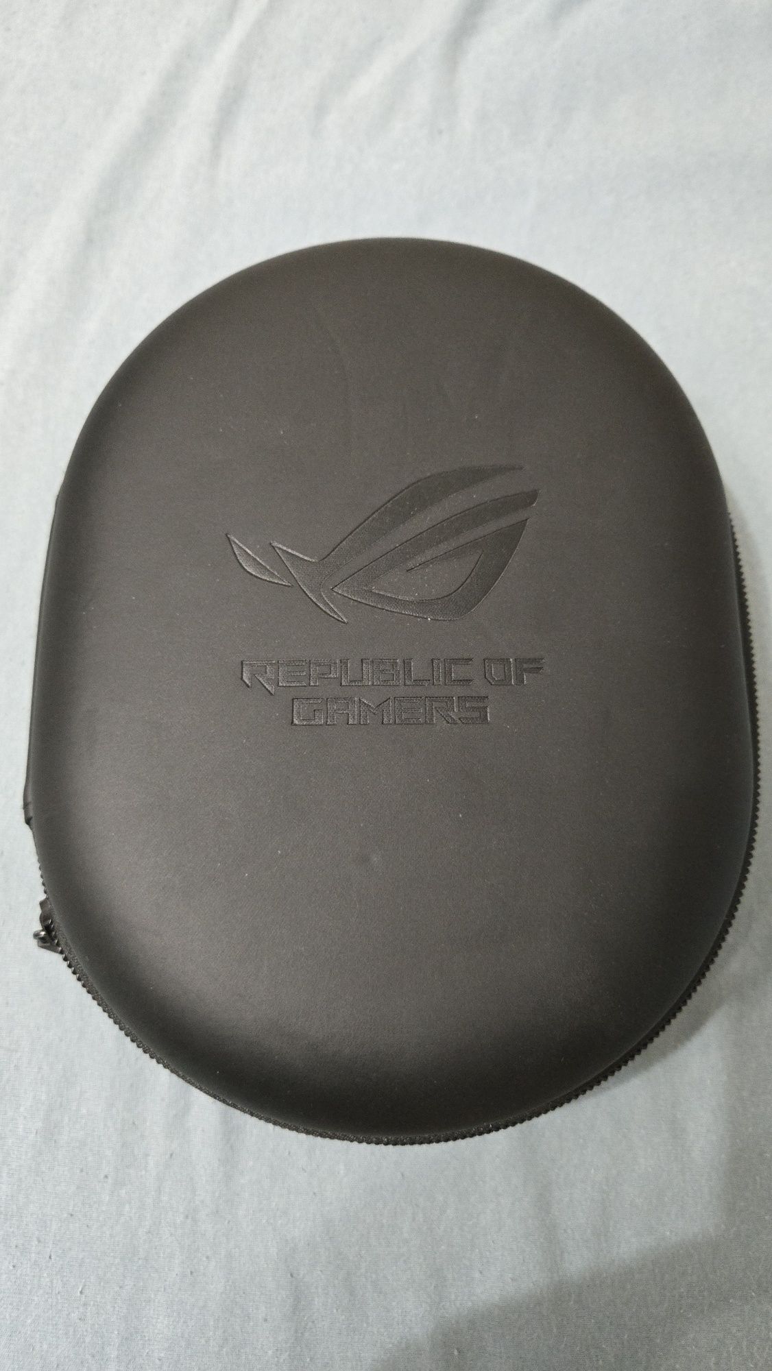 Casti gaming wireless ASUS ROG Strix GO BT