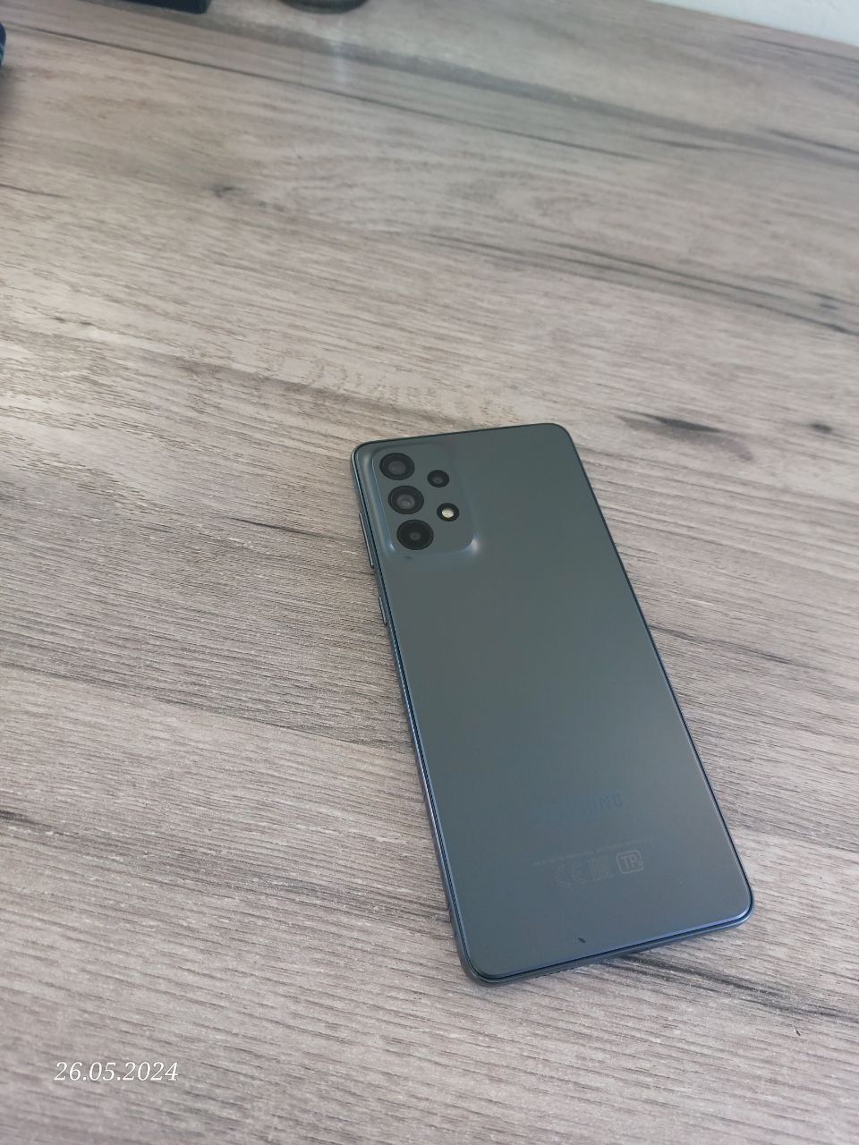 Samsung Galaxy A73